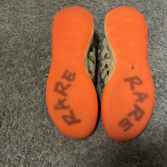 Melos - Picture 3 of 4